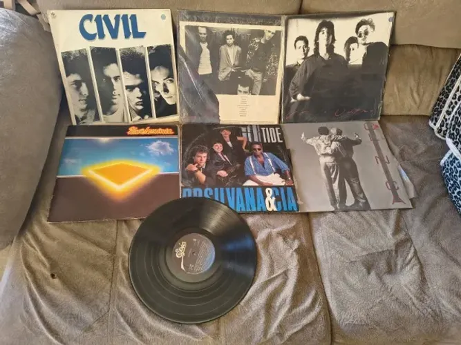 Coleção 6 Discos de Vinil Rock | Clinica | Civil | Finis Africa | Uns e Outros