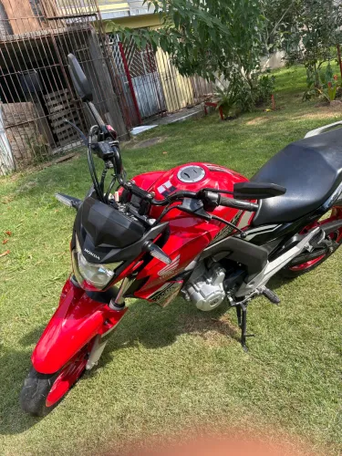 moto nova sem detalhes
