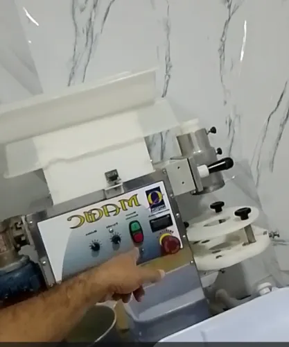 Maqtiva Maquina Modeladora de Salgadinhos 