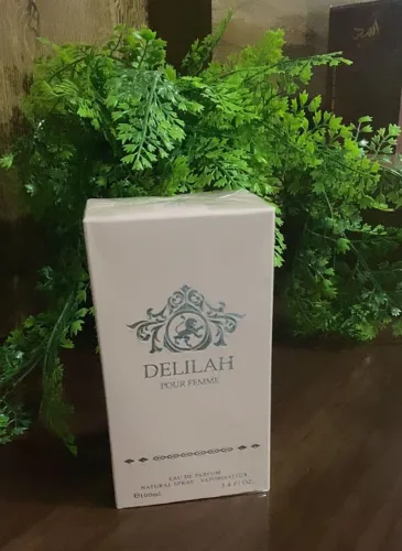 Perfume árabe feminino