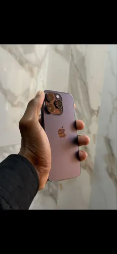 IPHONE 14 pro queer vende rápido
