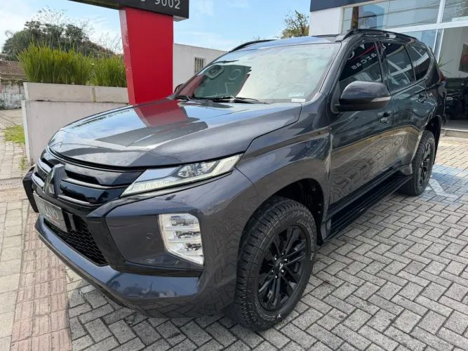 Mitsubishi Pajero Sport HPE 2.5 4X4 Diesel Aut. 2022