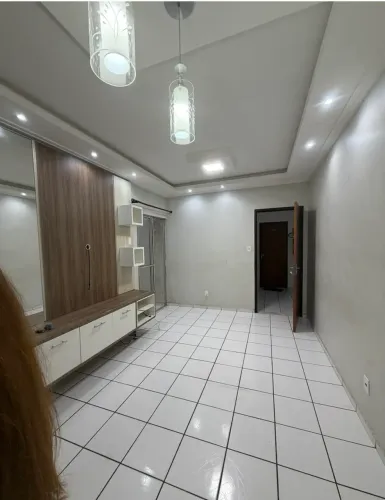 Alugo apartamento projetado e climatizado no Grafos - ao lado do Colégio Sagres