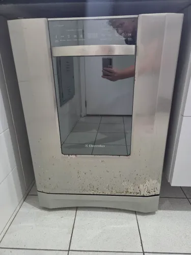 Lava-louças Electrolux LE12X, 12 serviços, 127V