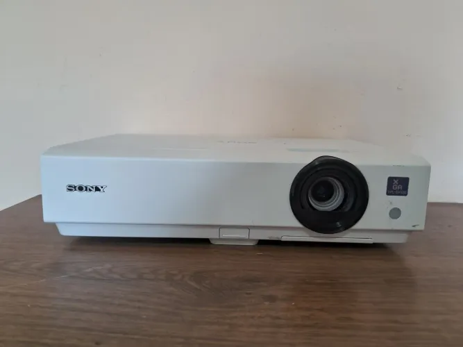 Projetor Sony DX100
