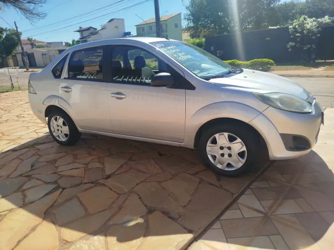 Ford Fiesta Sed. 1.6 8V Flex 4P 2012