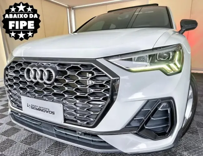 Audi Q3 SPB Perf. Black 2.0 TFSI Tipt. Quat. 2022