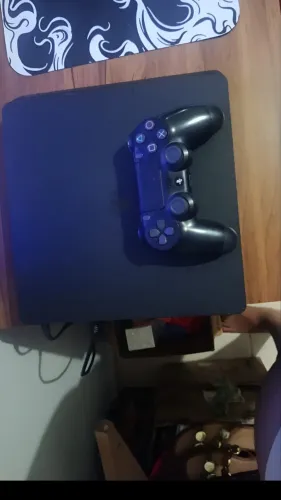 Ps4 slim
