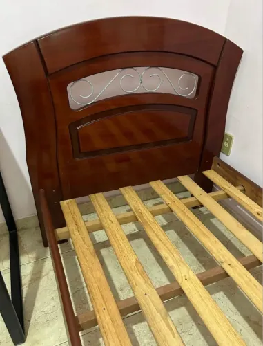 Cama de solteiro 