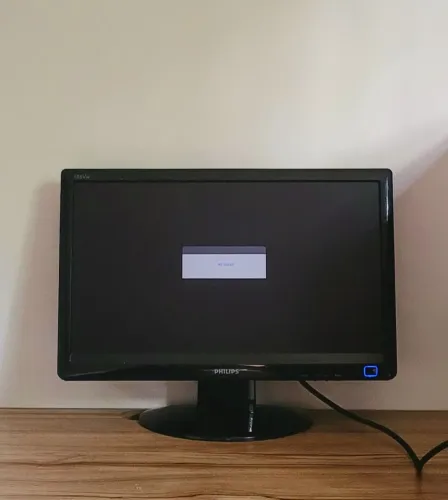 Monitor phillips 185vw9 - leia a descrição
