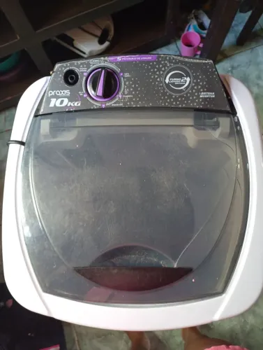 VENDO MAQUINA DE LAVA TANQUINHO