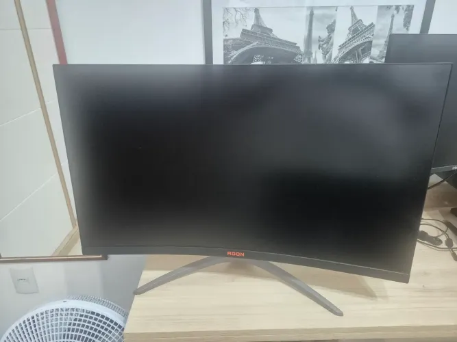 Monitor gamer Agon 32 polegadas