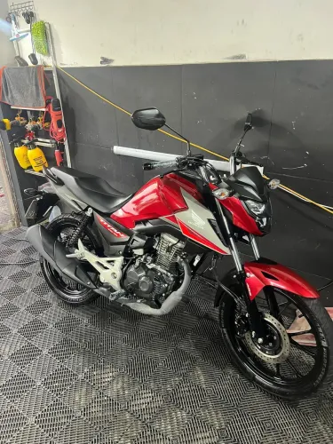 ? Honda CG 160 Titan 2025