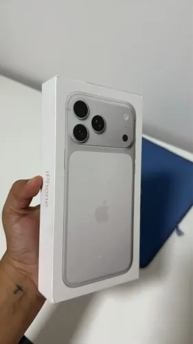 17 pro max 256 gb