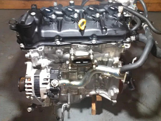 Motor toyota yaris 1.3