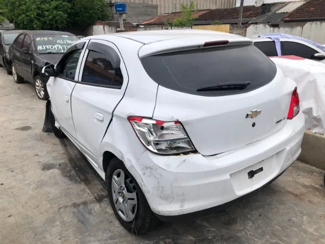 Sucata Onix LT 1.0 2014 Disponível Para Retirada de Peças