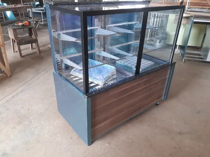 Expositor Refrigerado e Quente Vitrine Box 1,20m