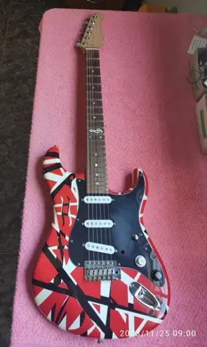 Guitarra pintura EVH
