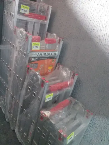 Escada Articulada 