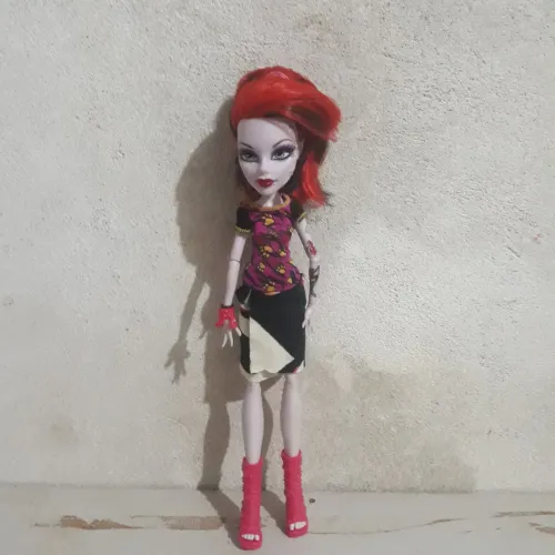 Boneca Operetta (Picture day) monster high (incompleta)
