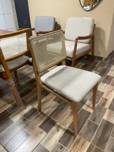 Cadeira Mirage Com Telinha Rattan Ou Sem. (Nova Direto da Fábrica)
