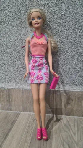 Bonecas Barbie