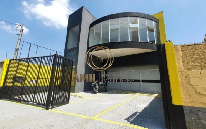 Sala Comercial incrível / Centro / Piso Térreo e Piso Superior / 441 m² Área Construída /