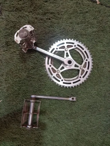 Pedivela e Pedais de Bicicleta Caloi/Ceci