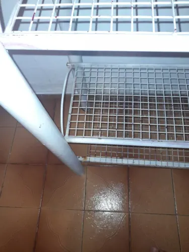 VENDO ESTANTE ARAMADA BRANCA