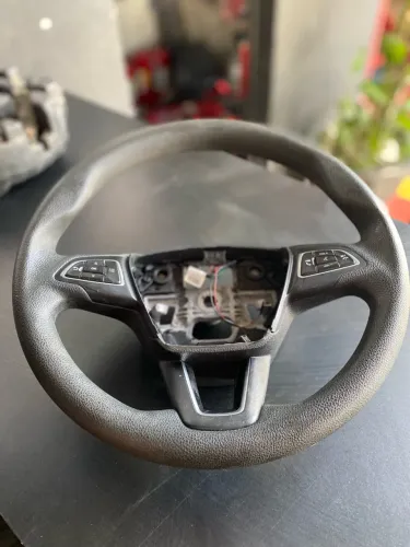 Volante Com Comando Ford Ecosport 2018 A 2020 Com Detalhe Original