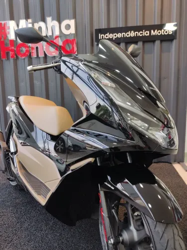 PCX 160 DLX ABS 2027
