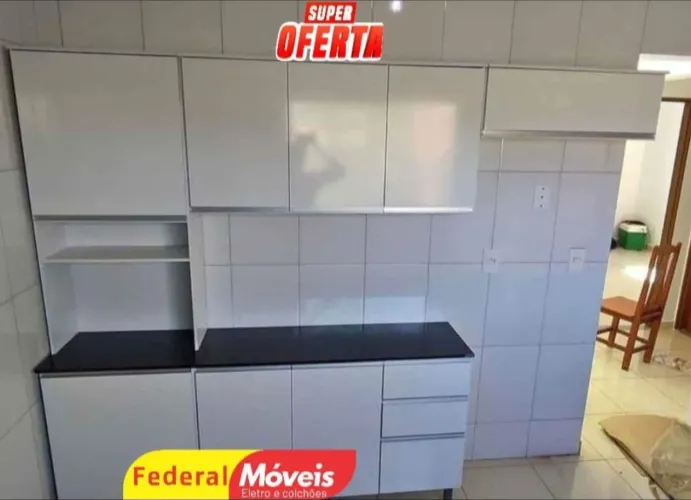 Armário para Cozinha Completo - Novo, Espaçoso e Cheio de Estilo!