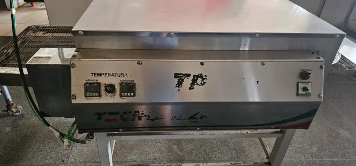 Forno elétrico 50 cm tecnopizza usado