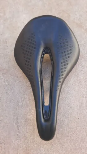 Selim de Bicicleta Confortável e Aerodinâmico