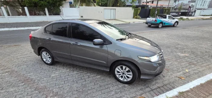 Honda City Sedan LX 1.5 Flex 16V 4P Mec. 2013