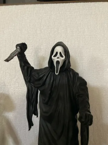 Action Figure Ghostface Scream resina