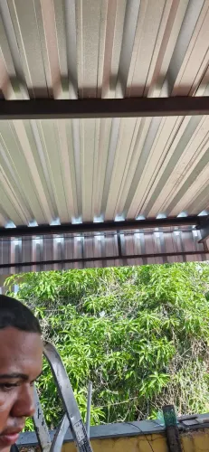 Cobertura em estrutura metálica