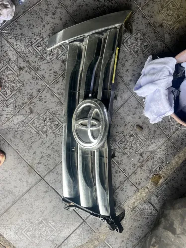 Grade Hilux 2017/2018/2019 Dianteira Toyota