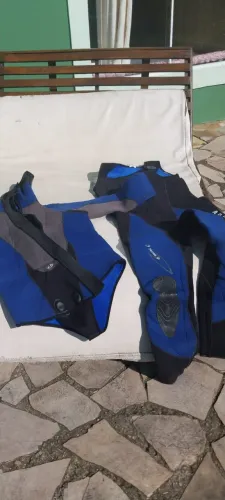 Vendo Conjunto de mergulho Aqualung Masculino 5mm - Long John + Jaqueta  tamanho XL
