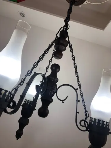 Lustre madeira e ferro