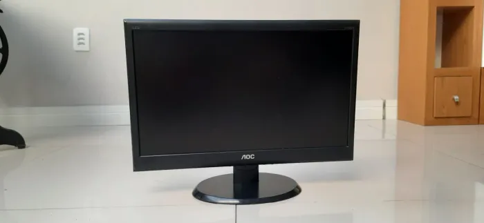 Monitor AOC 18,5 polegadas