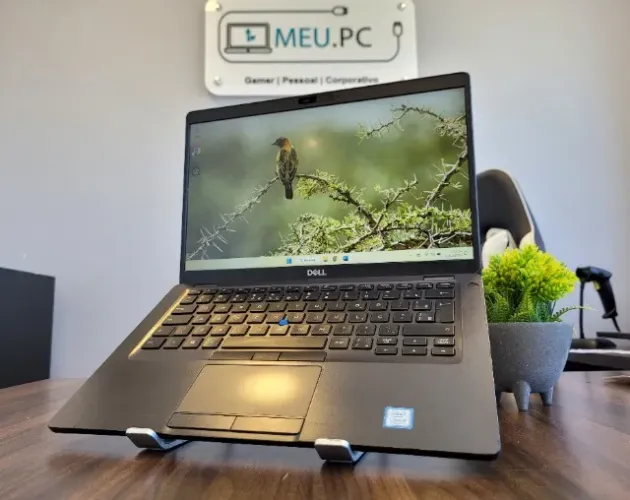Notebook Dell Latitude 5400 | Core i5 | 8ª Geração | 256GB SSD | 8GB DDR4 | 14"