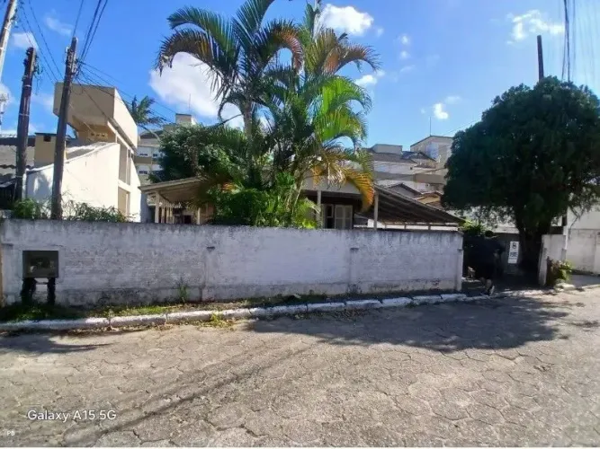 Terreno para Venda em Florianópolis / SC no bairro Cachoeira do Bom Jesus