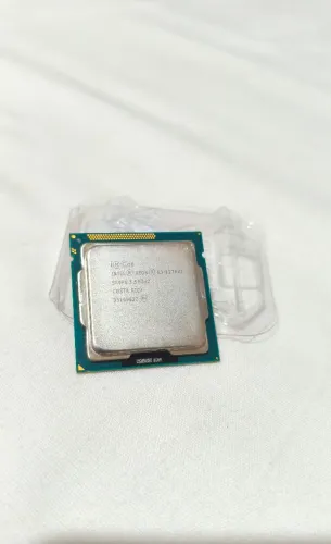 Xeon E3 1270 V2 = i7 3770K