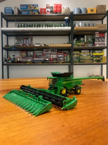 Miniatura colheitadeira John Deere X9 1100 75th Anniversary