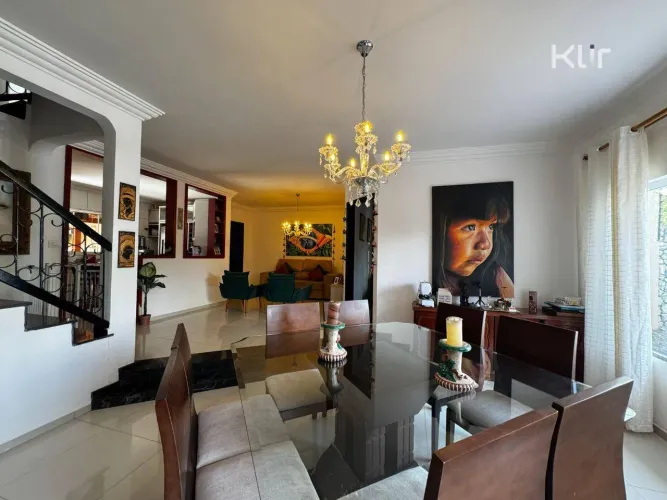 Sobrado a venda na Vila Marumby - Maringá/PR