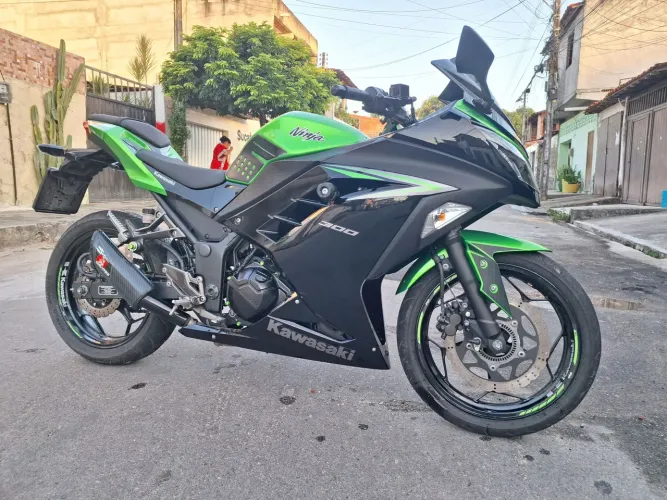 Ninja 300 2023 ABS IMPECÁVEL