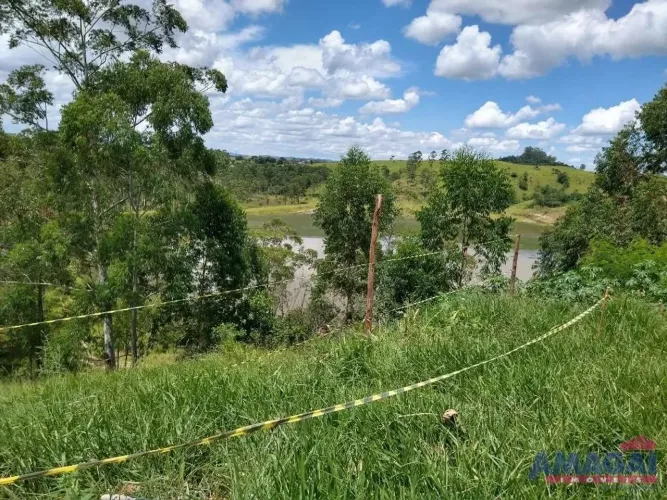 Terreno para venda no Bandeira Branca