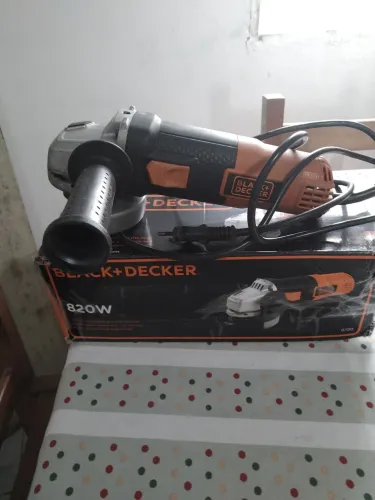 esmelhiadeira Black+Decker 