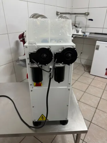 Máquina de doces e salgados